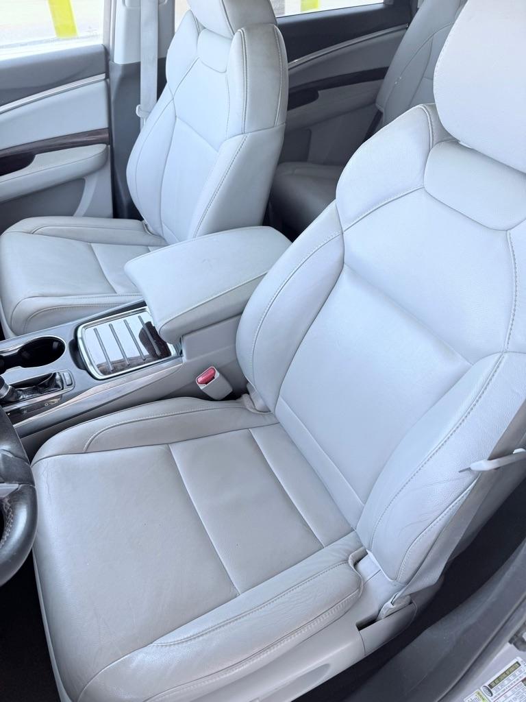 Acura MDX 6-Spd AT w/Tech Package 2015