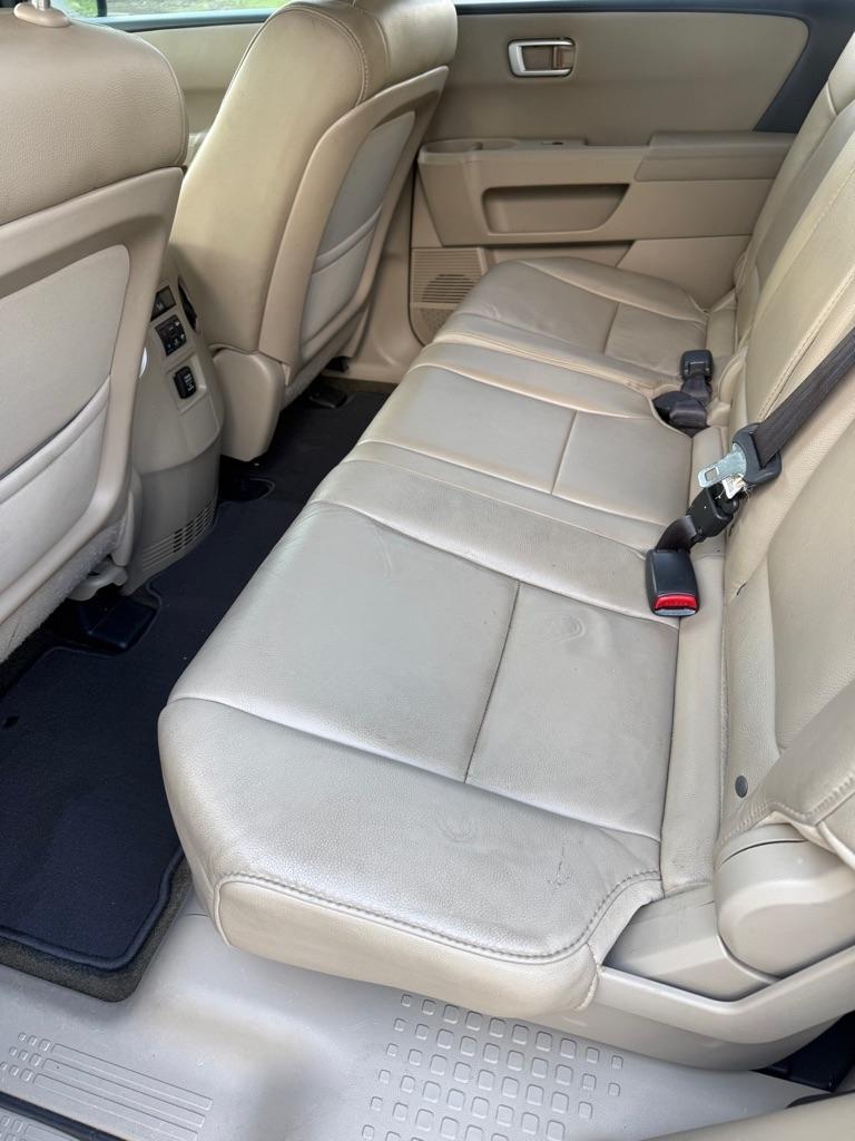 Honda Pilot EX-L 2WD 5-Spd AT with Navigation 2014