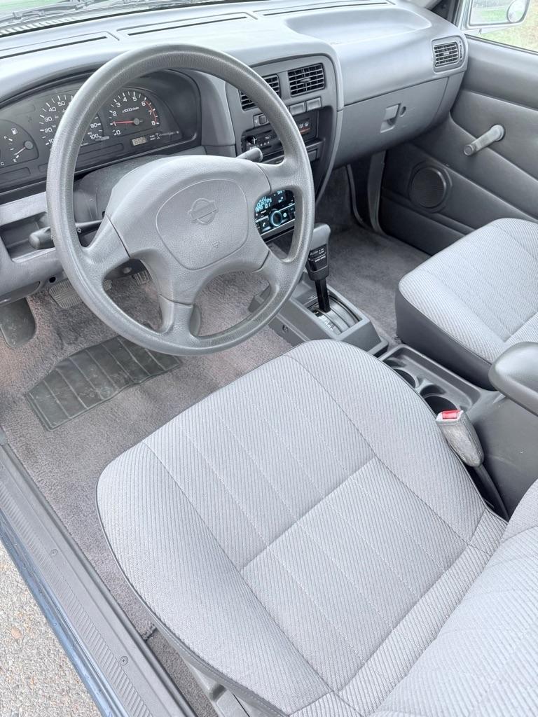 Nissan Pickup XE King Cab 2WD 1994