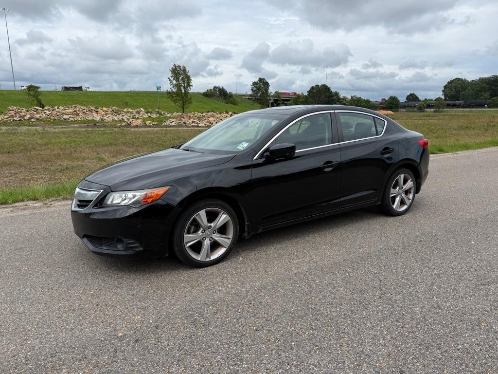 2015 Acura ILX 5-Spd AT w/ Technology Package