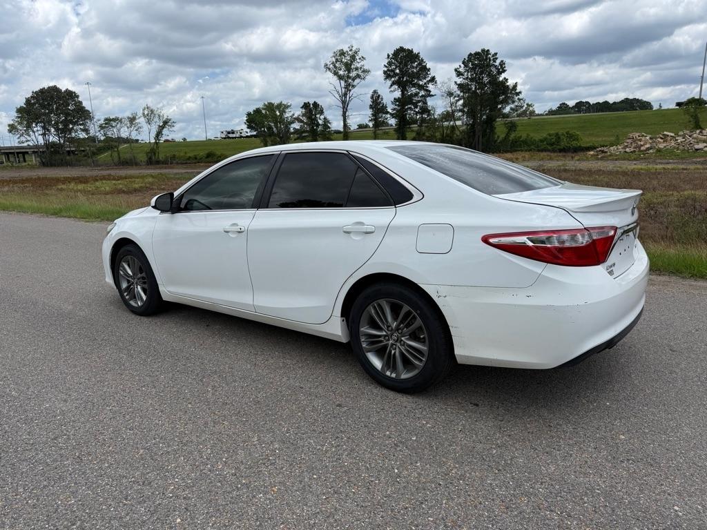 Toyota Camry LE 2017