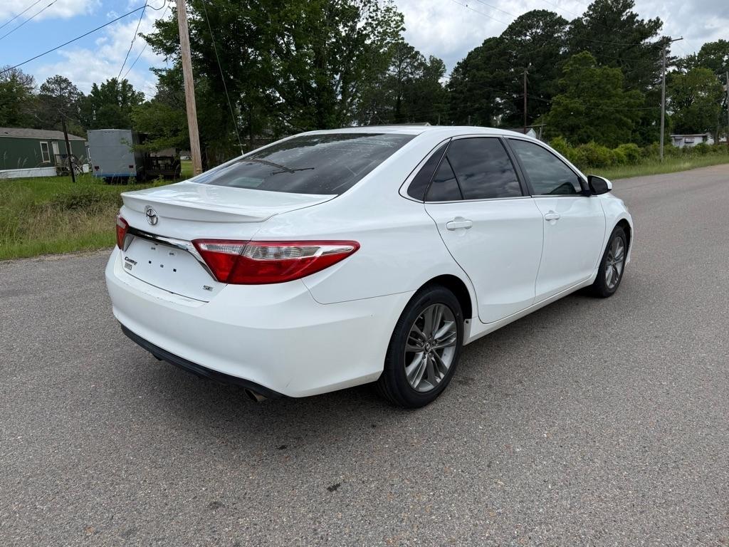 Toyota Camry LE 2017