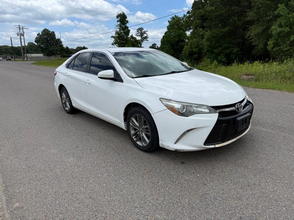 Toyota Camry LE 2017