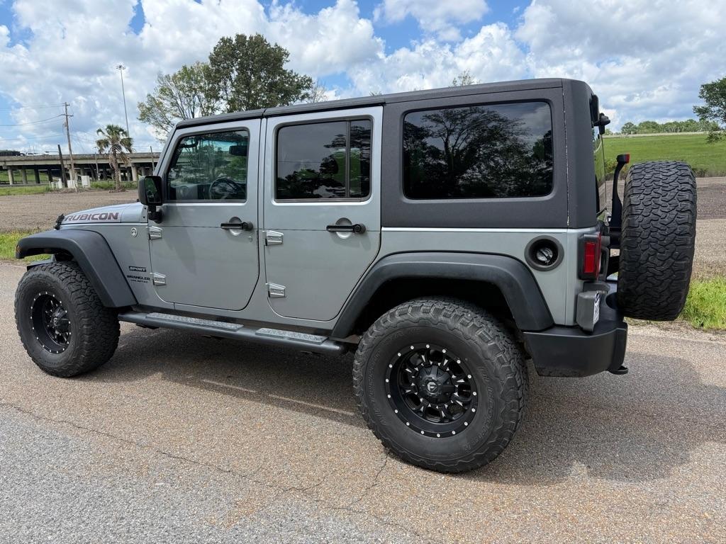 Jeep Wrangler Unlimited Sport 4WD 2015