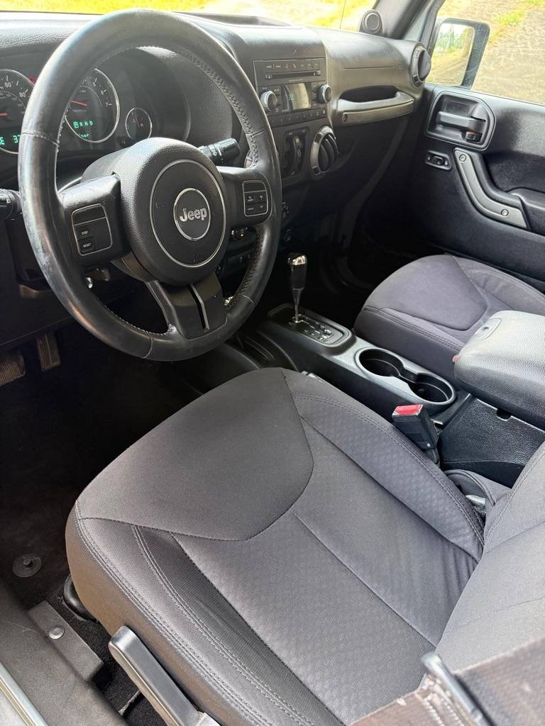Jeep Wrangler Unlimited Sport 4WD 2014