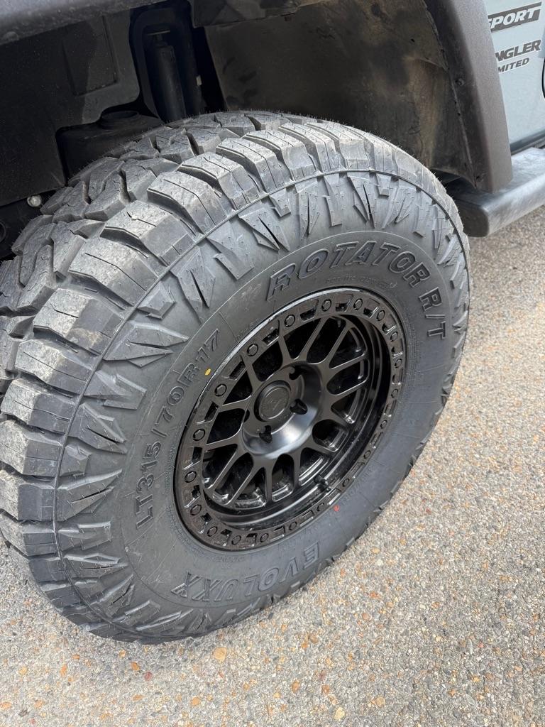 Jeep Wrangler Unlimited Sport 4WD 2014