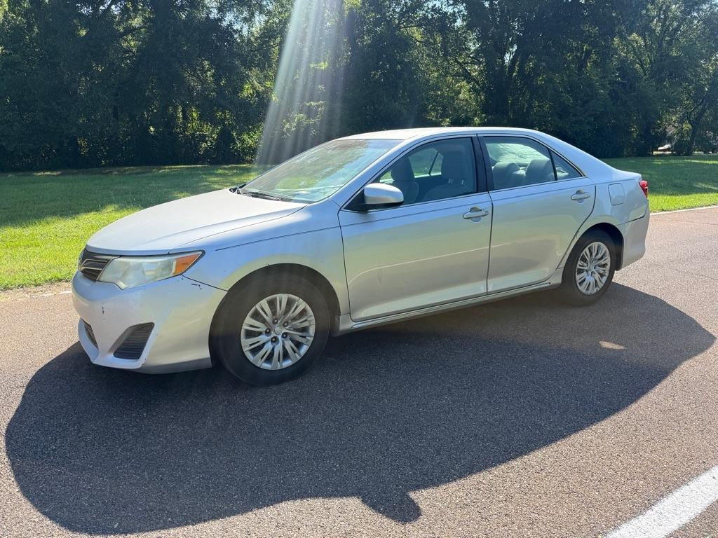 Toyota Camry SE 2012