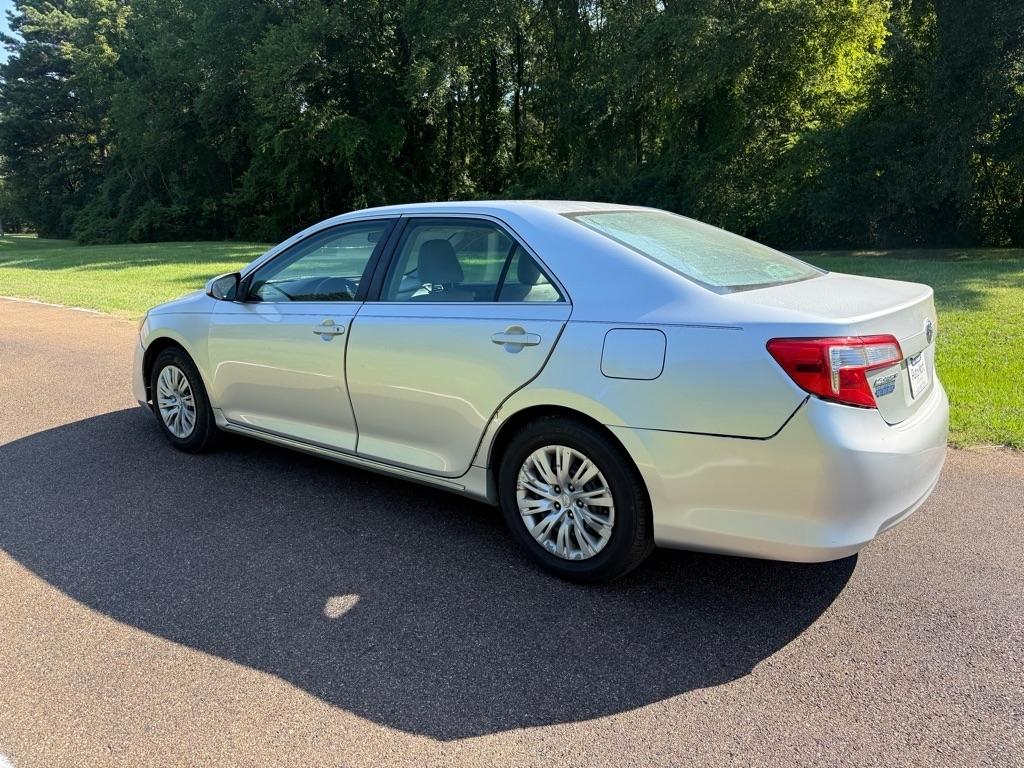 Toyota Camry SE 2012
