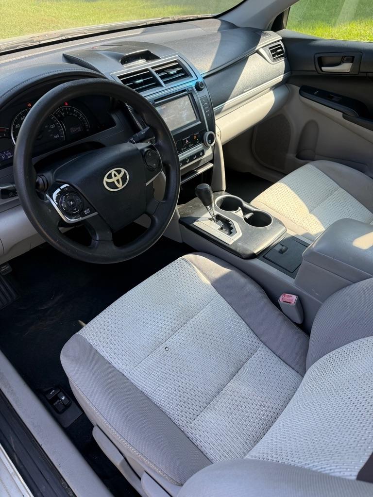 Toyota Camry SE 2012