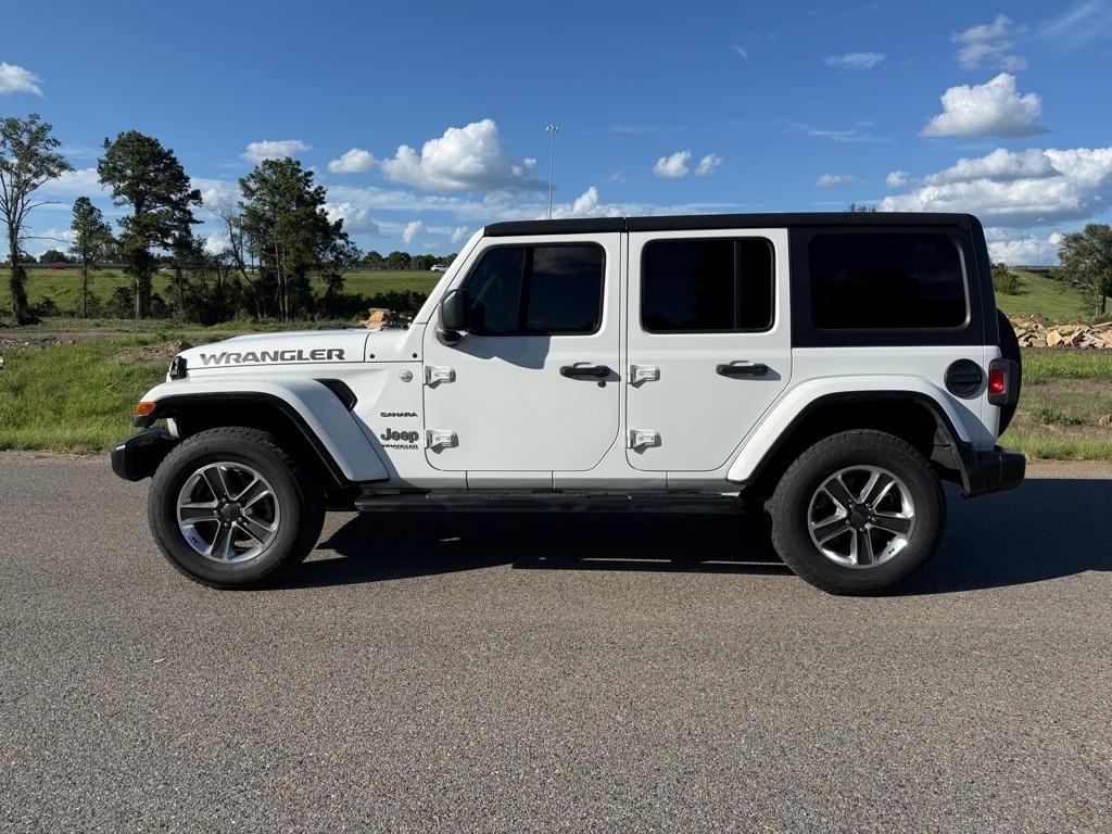 Jeep Wrangler Unlimited Sahara 2021
