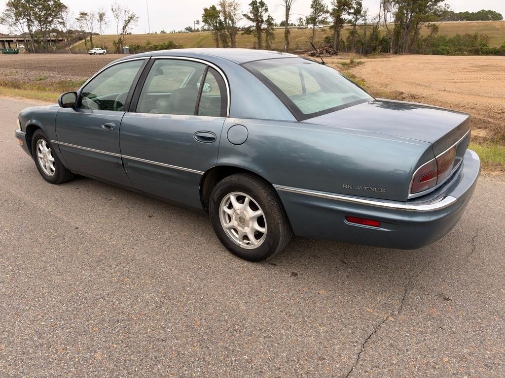 Buick Park Avenue Base 2001