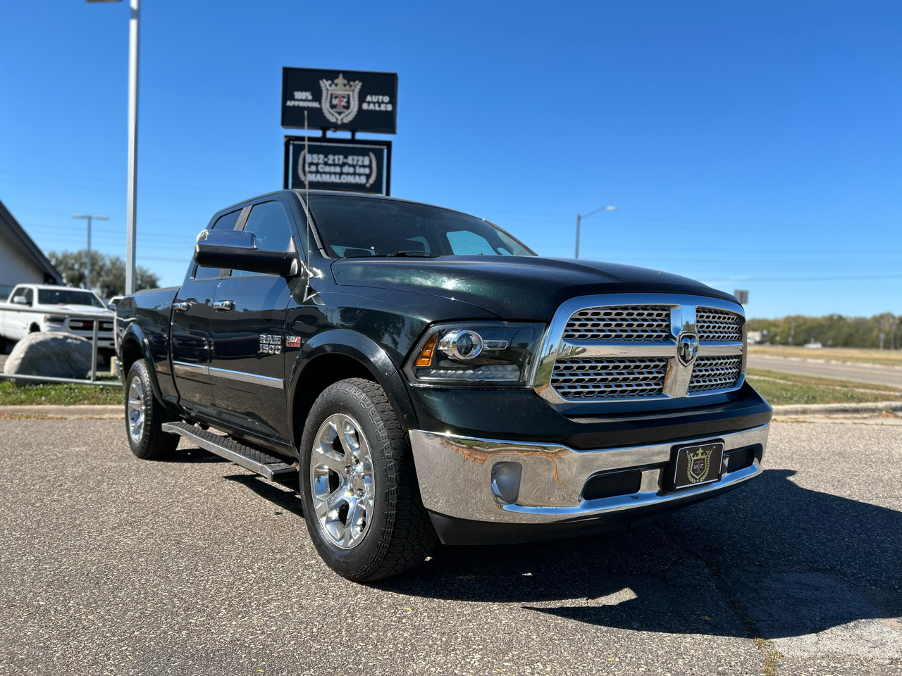 2015 RAM 1500 Laramie Quad Cab 4WD