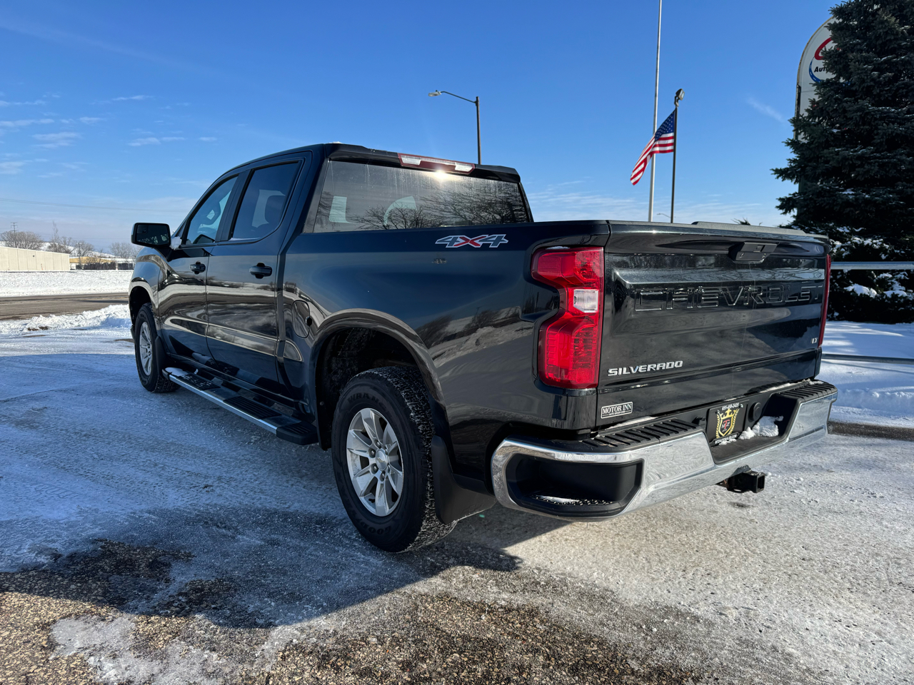 Chevrolet Silverado 1500 LT Crew Cab 4WD 2021