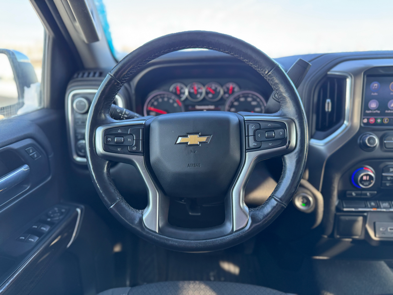 Chevrolet Silverado 1500 LT Crew Cab 4WD 2021