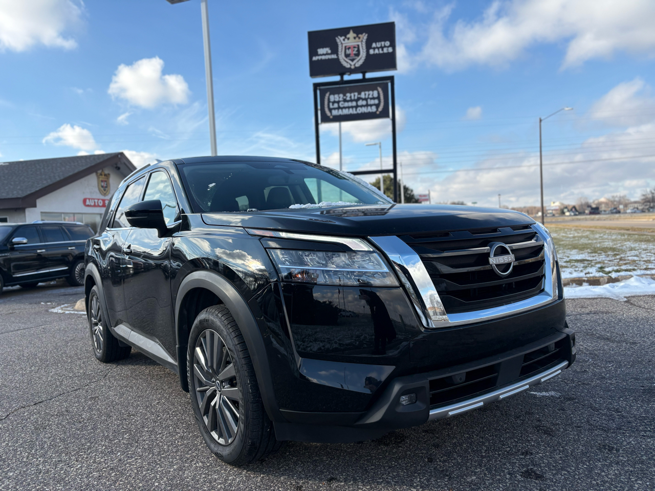 2022 Nissan Pathfinder SL 4WD