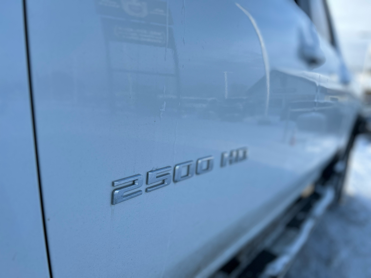 Chevrolet Silverado 2500HD LT Crew Cab Long Box 4WD 2024