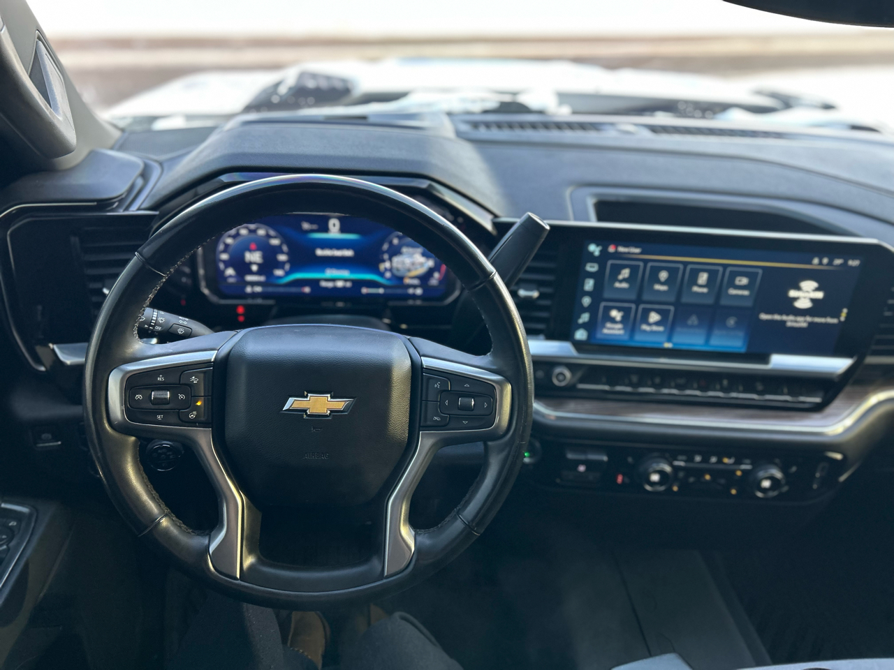 Chevrolet Silverado 2500HD LT Crew Cab Long Box 4WD 2024