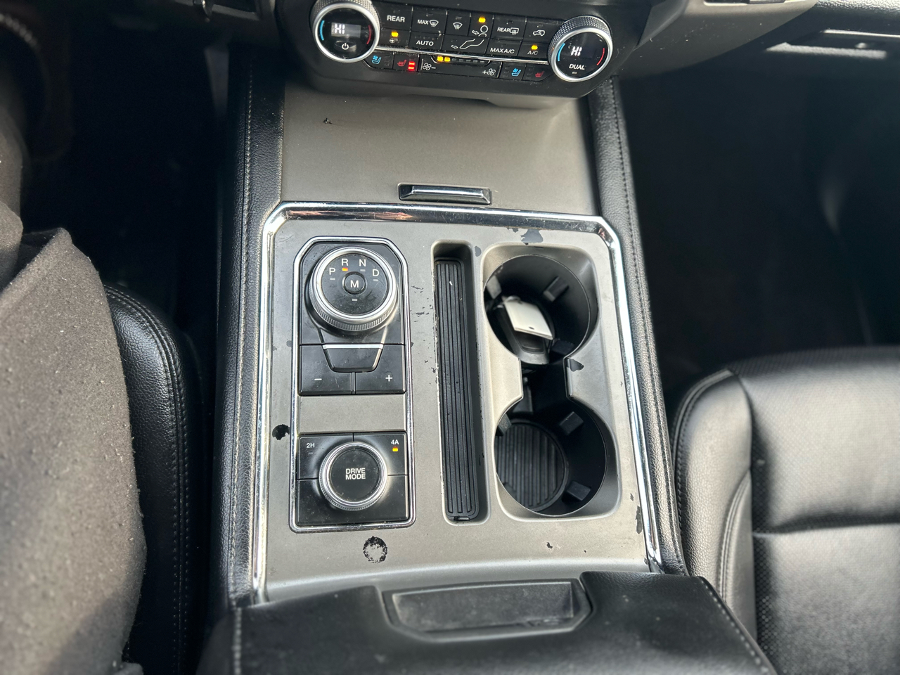 Ford Expedition MAX XLT 4WD 2021