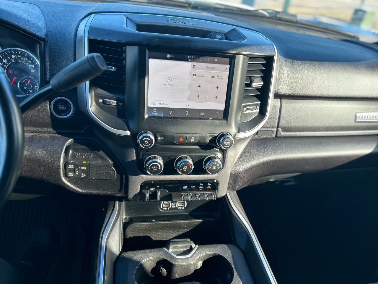 RAM 2500 Tradesman Crew Cab SWB 4WD 2024