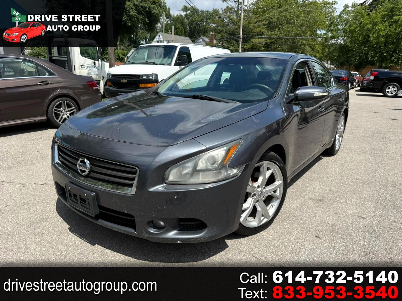 Nissan Maxima S 2012