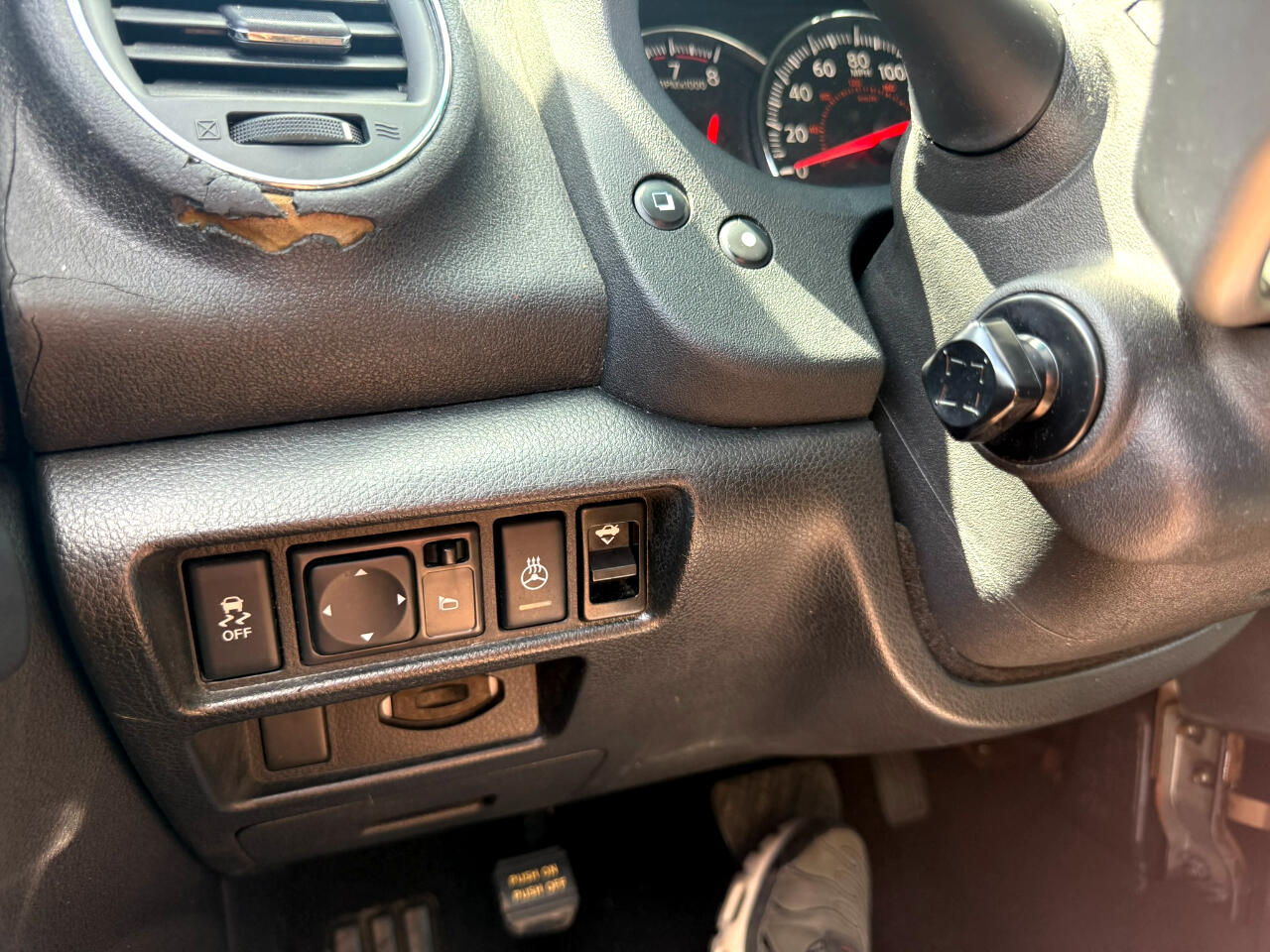 Nissan Maxima S 2012