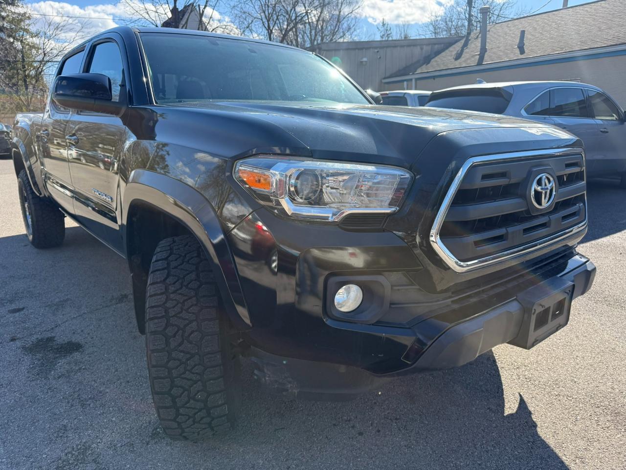 Toyota Tacoma SR5 Double Cab Super Long Bed V6 6AT 4WD 2016
