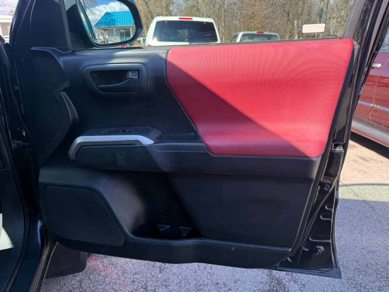 Toyota Tacoma SR5 Double Cab Super Long Bed V6 6AT 4WD 2016