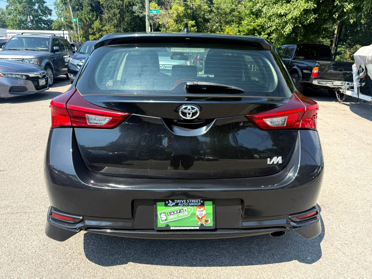 Toyota Corolla iM 4D Hatchback 2017