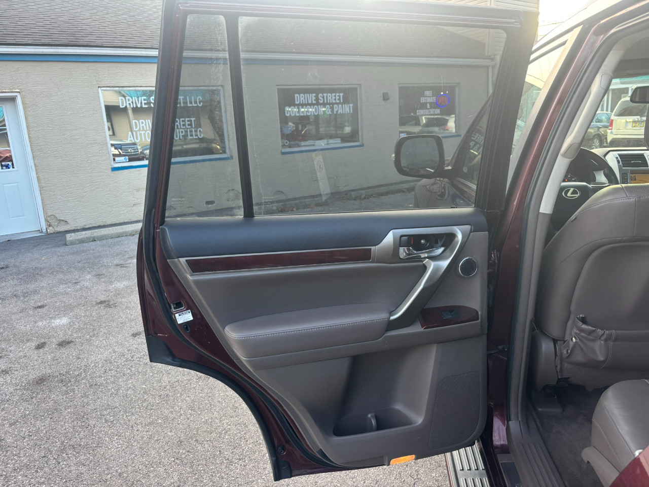 Lexus GX 460 Premium 4D SUV 4WD 2010