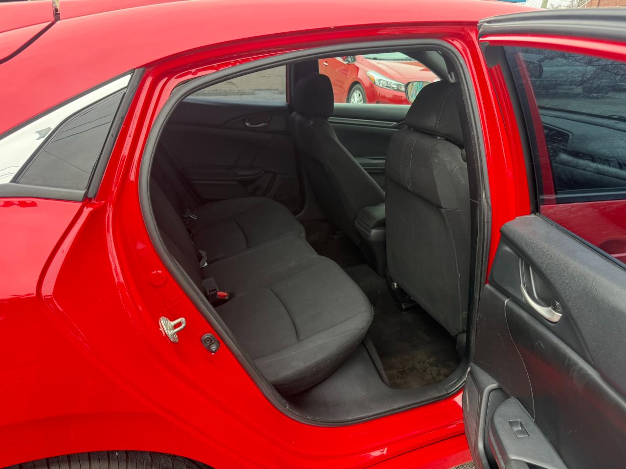 Honda Civic LX Hatchback 2017