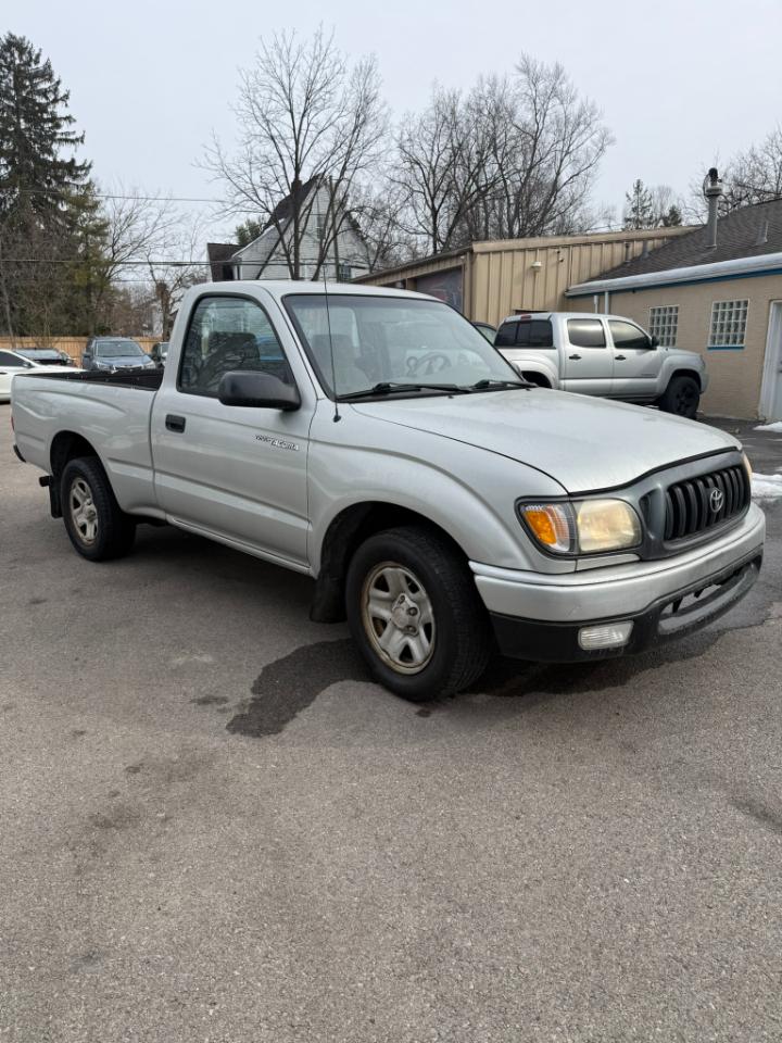 Toyota Tacoma Base 2003
