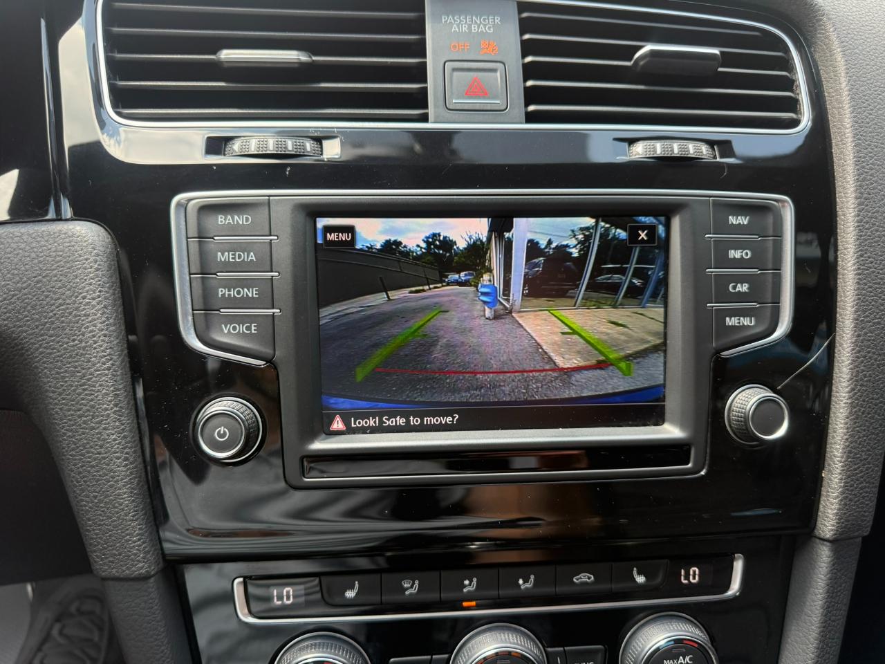 Volkswagen Golf R DCS and Navigation 6A 2017