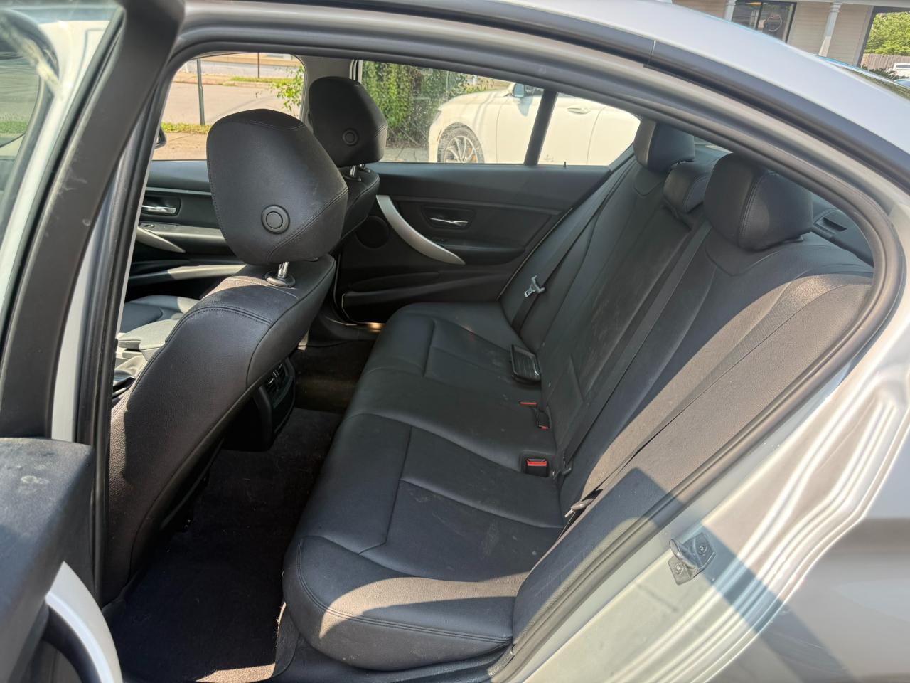 BMW 3-Series 320i xDrive 2014
