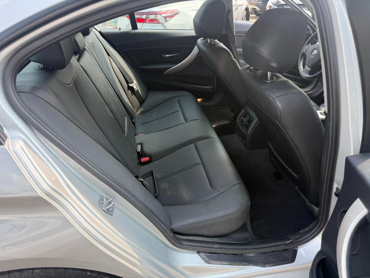 BMW 3-Series 320i xDrive 2014
