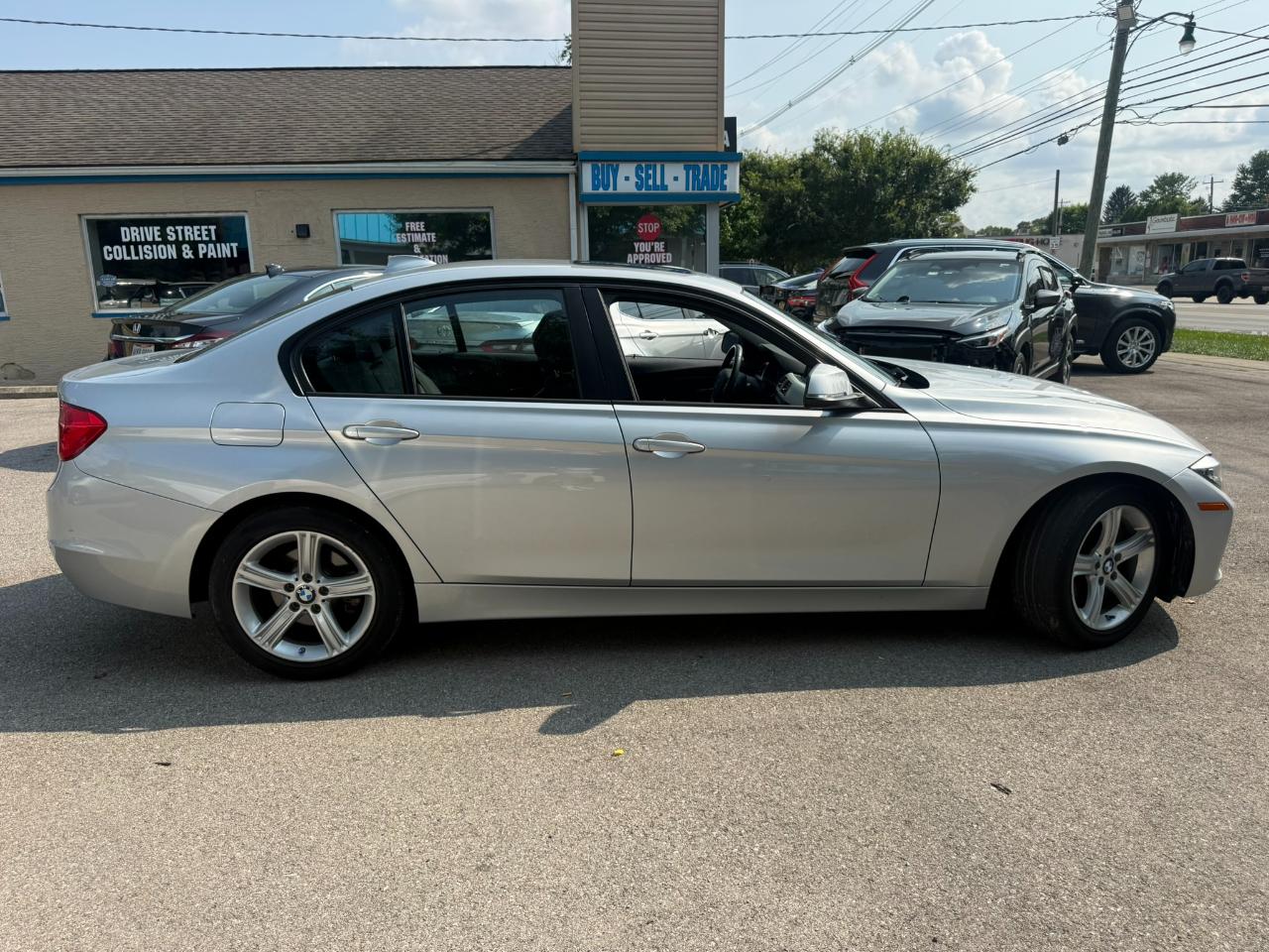 BMW 3-Series 320i xDrive 2014