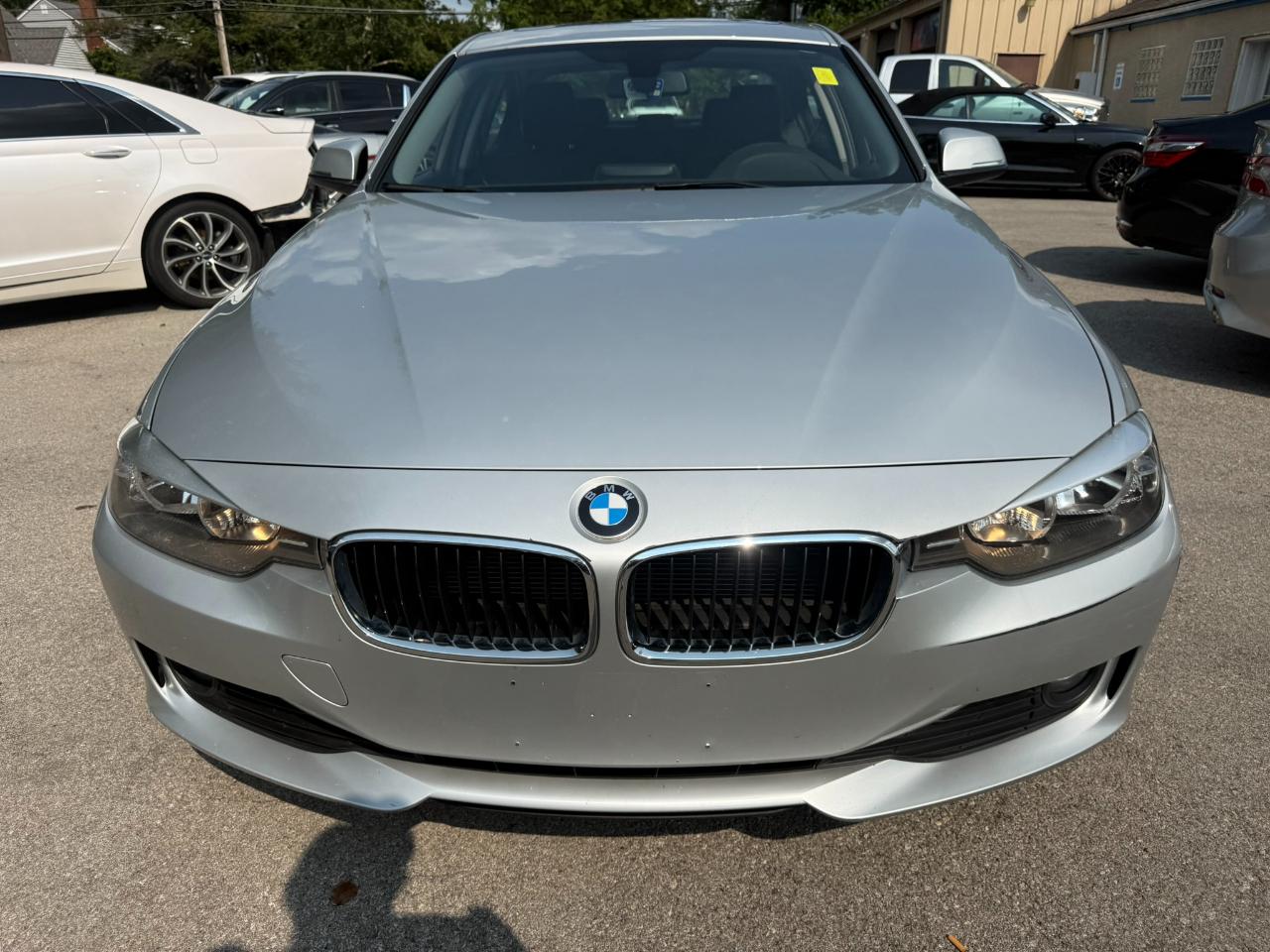 BMW 3-Series 320i xDrive 2014