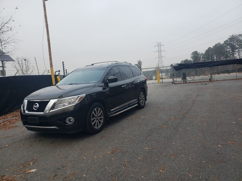 2016 Nissan Pathfinder SL