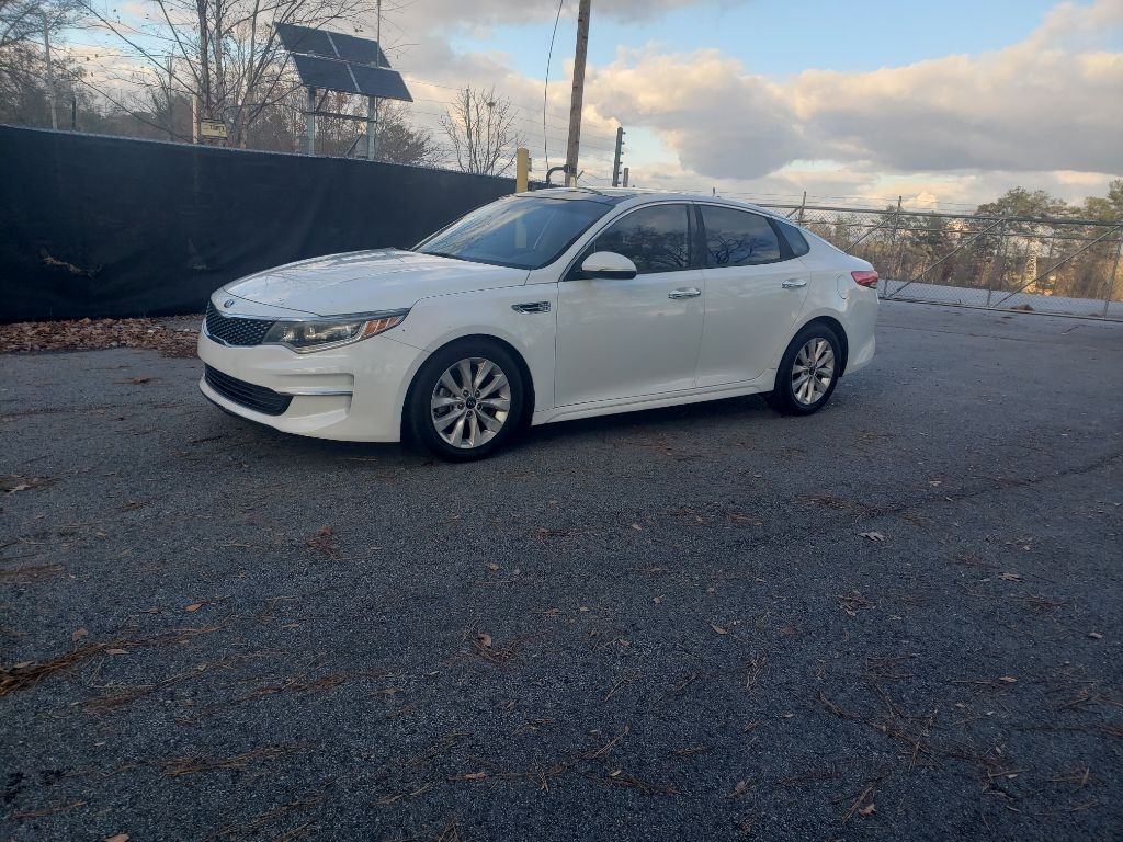 2016 Kia Optima EX's photo