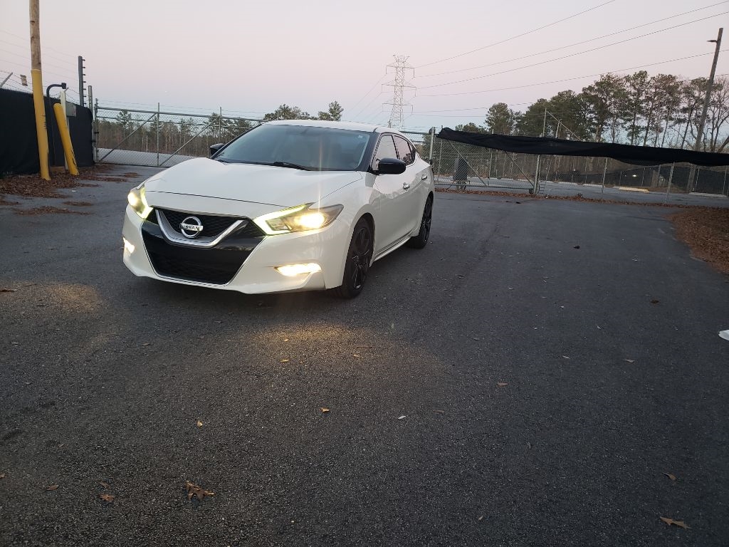 Nissan Maxima  2017