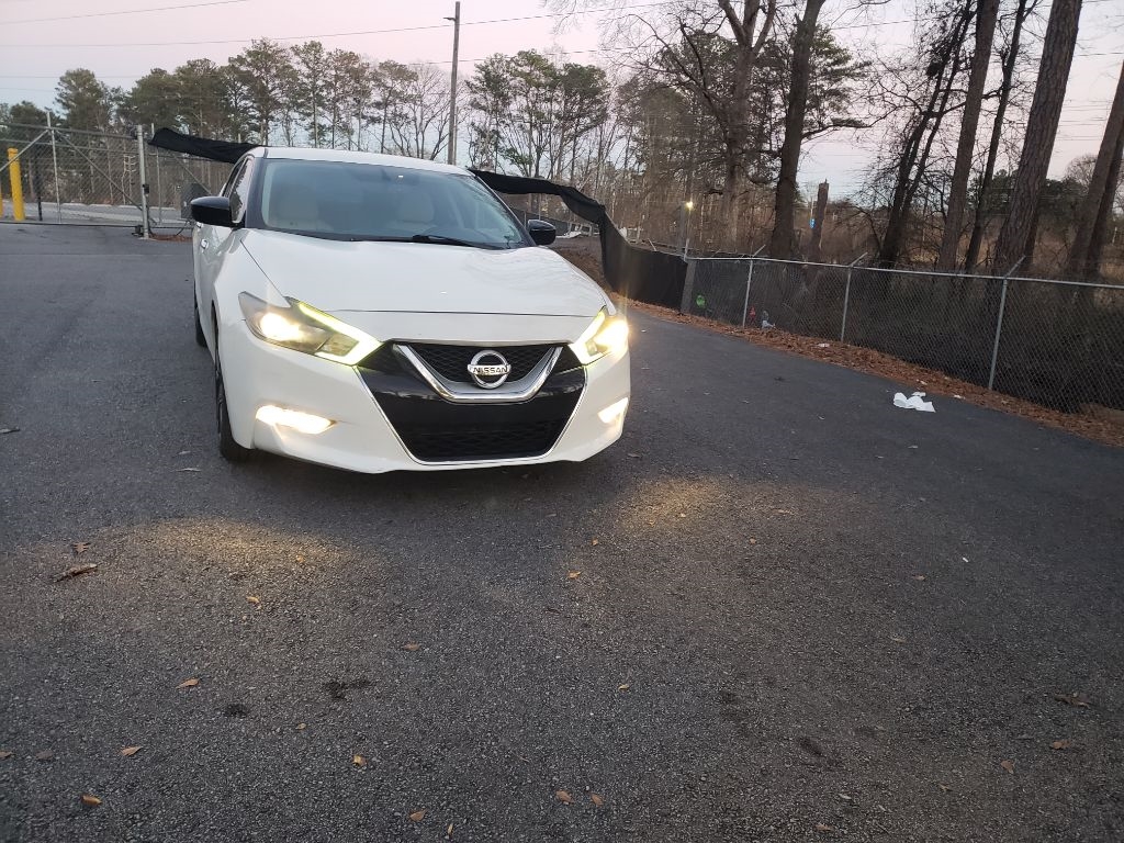 Nissan Maxima  2017