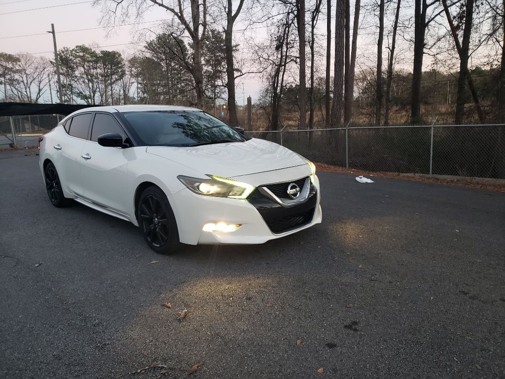 Nissan Maxima  2017