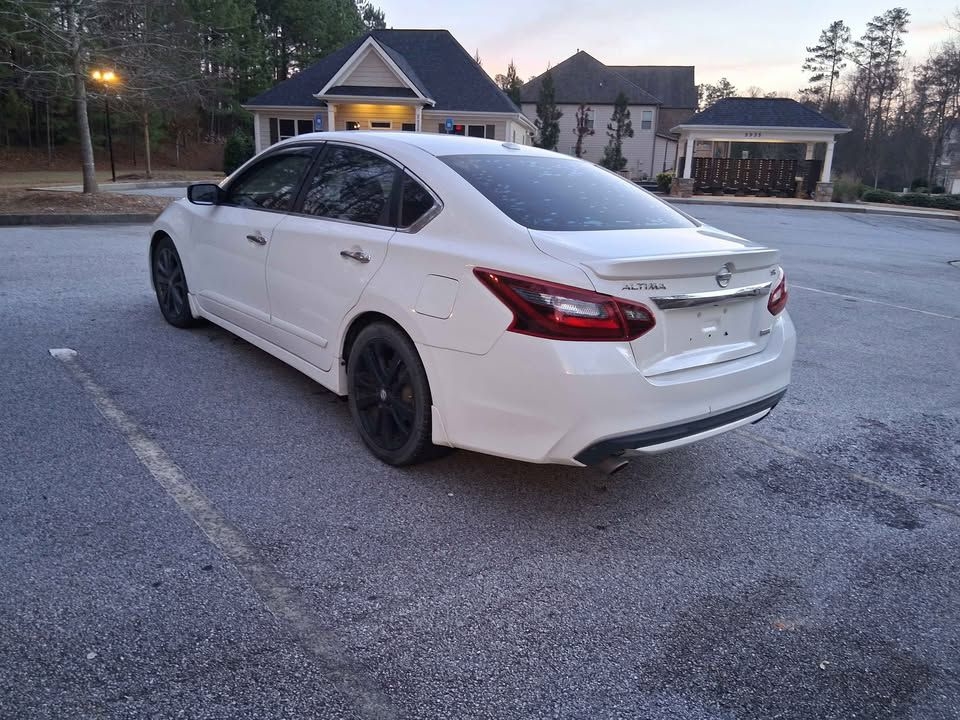Nissan Altima 2.5 SR 2018
