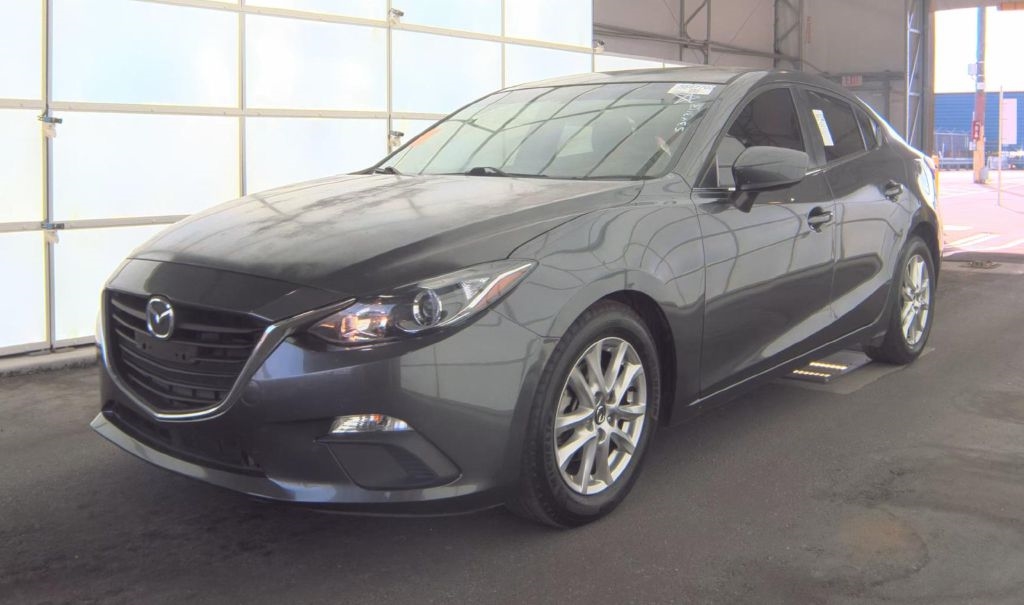 Mazda MAZDA3  2016