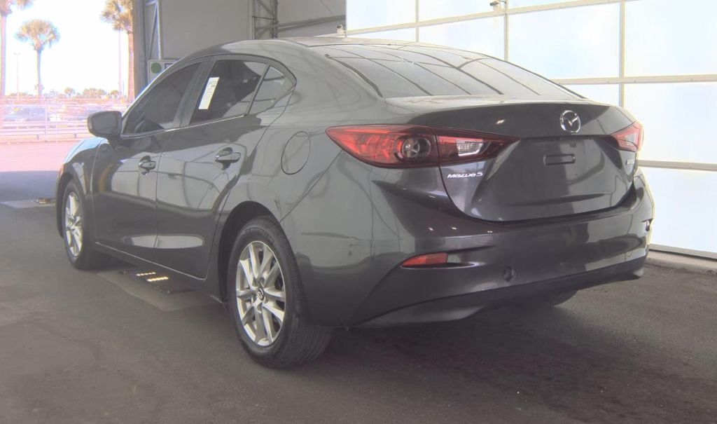 Mazda MAZDA3  2016