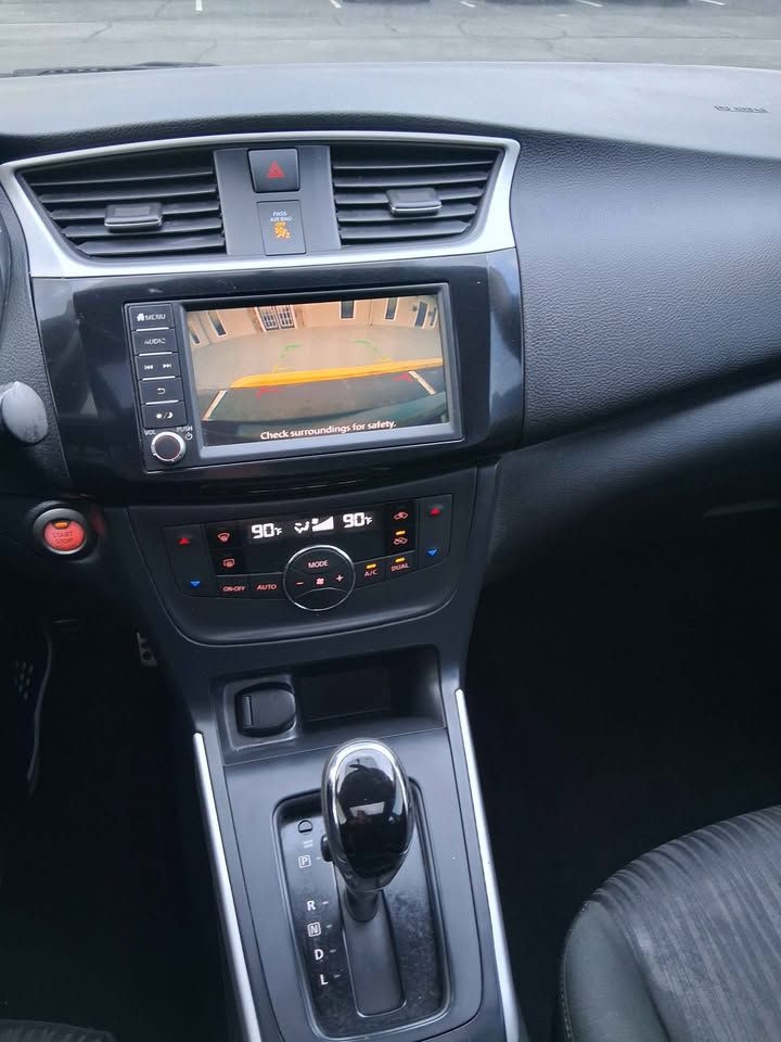 Nissan Sentra SV Sedan 2019