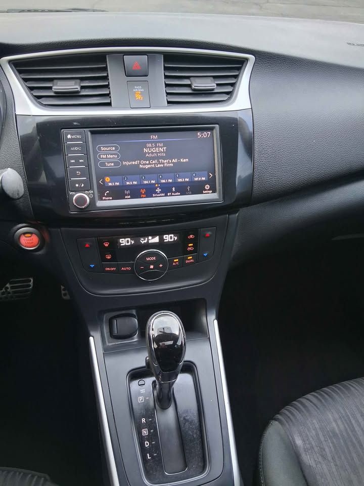 Nissan Sentra SV Sedan 2019