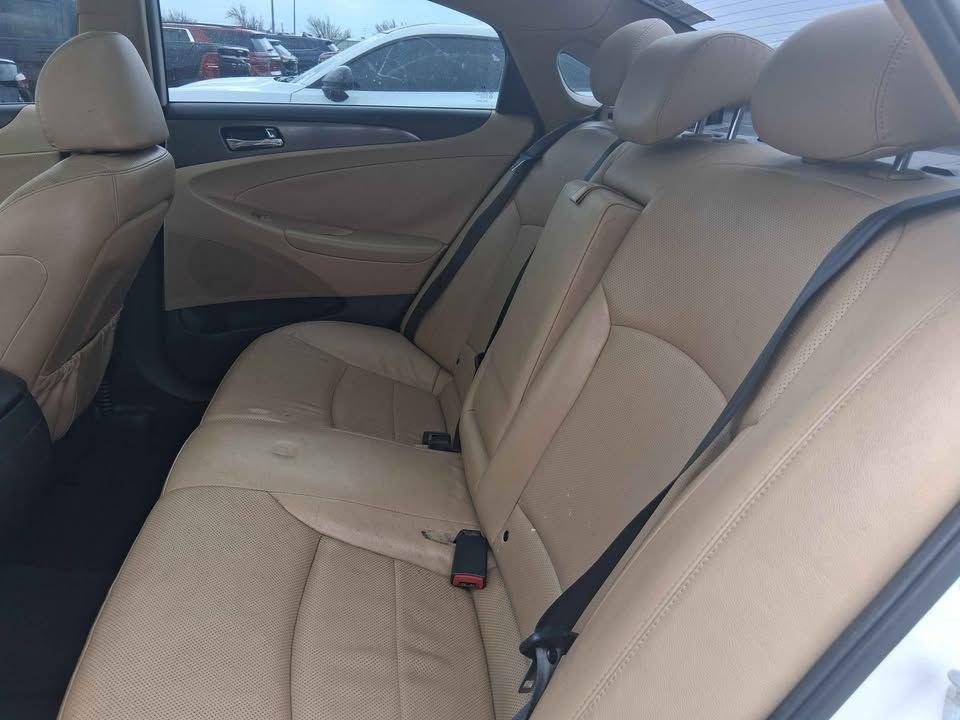 Hyundai Sonata Hybrid  2014