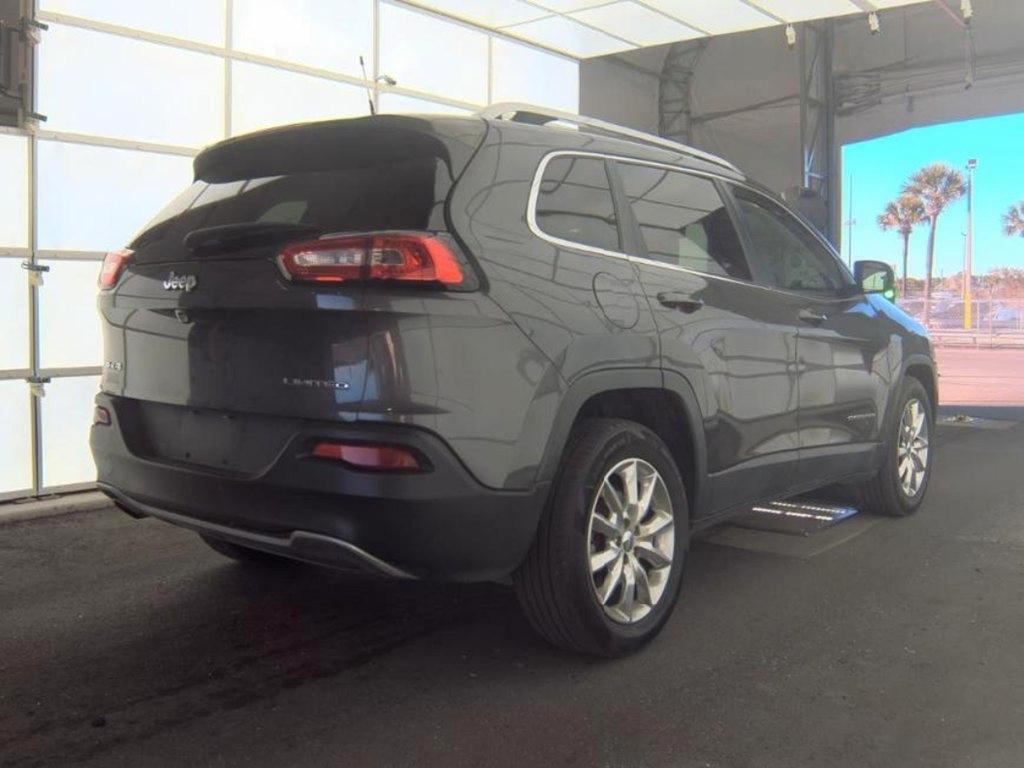 Jeep Cherokee  2016