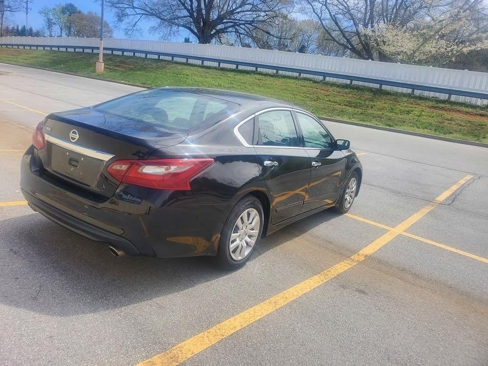 Nissan Altima  2018