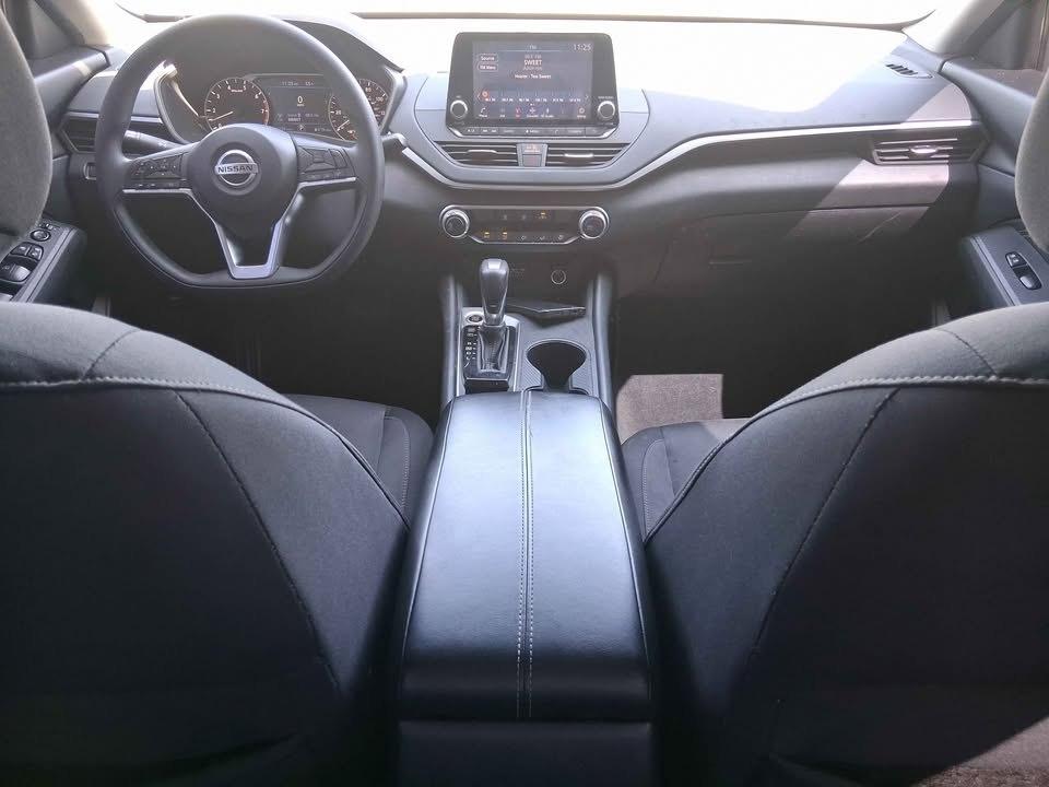 Nissan Altima S 2020